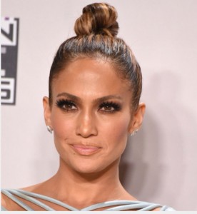 Jlo chignon